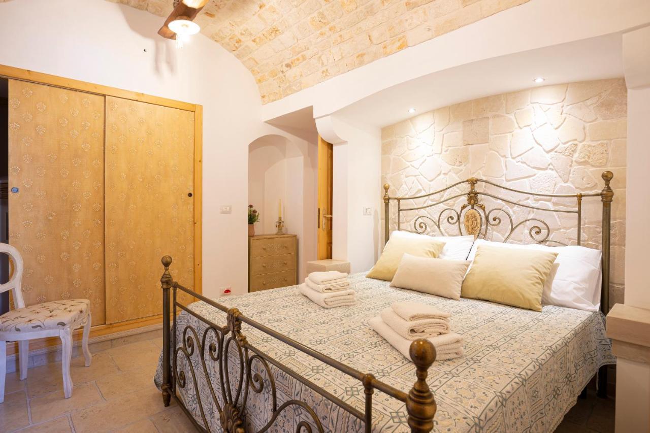 Trullo Arteanima Apartment โลโกโรตอนโด ภายนอก รูปภาพ