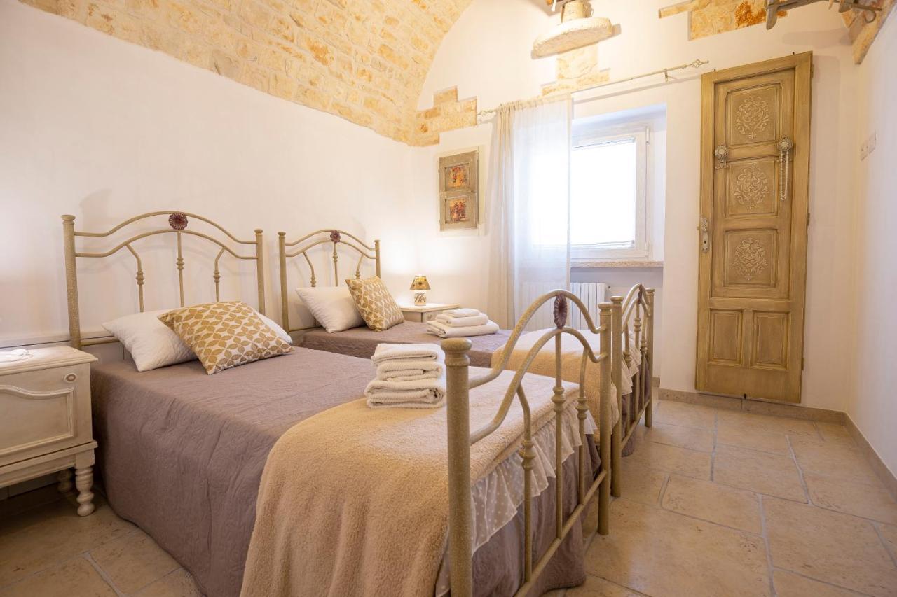 Trullo Arteanima Apartment โลโกโรตอนโด ภายนอก รูปภาพ