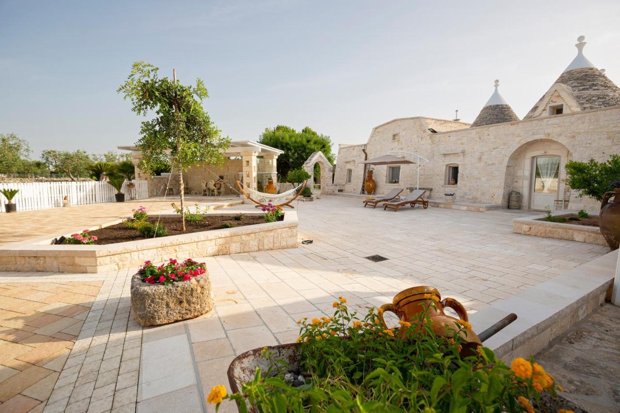 Trullo Arteanima Apartment โลโกโรตอนโด ภายนอก รูปภาพ